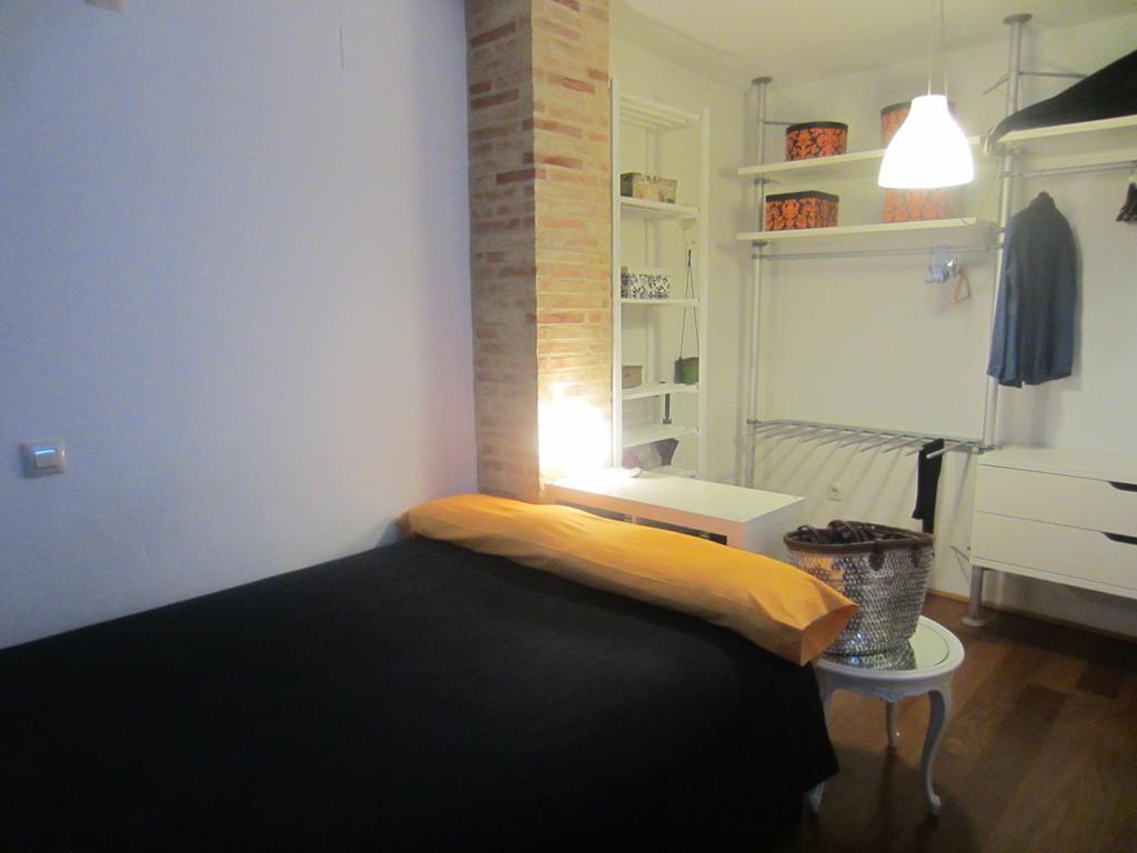 Living Valencia Studio Serranosアパートメント 部屋 写真